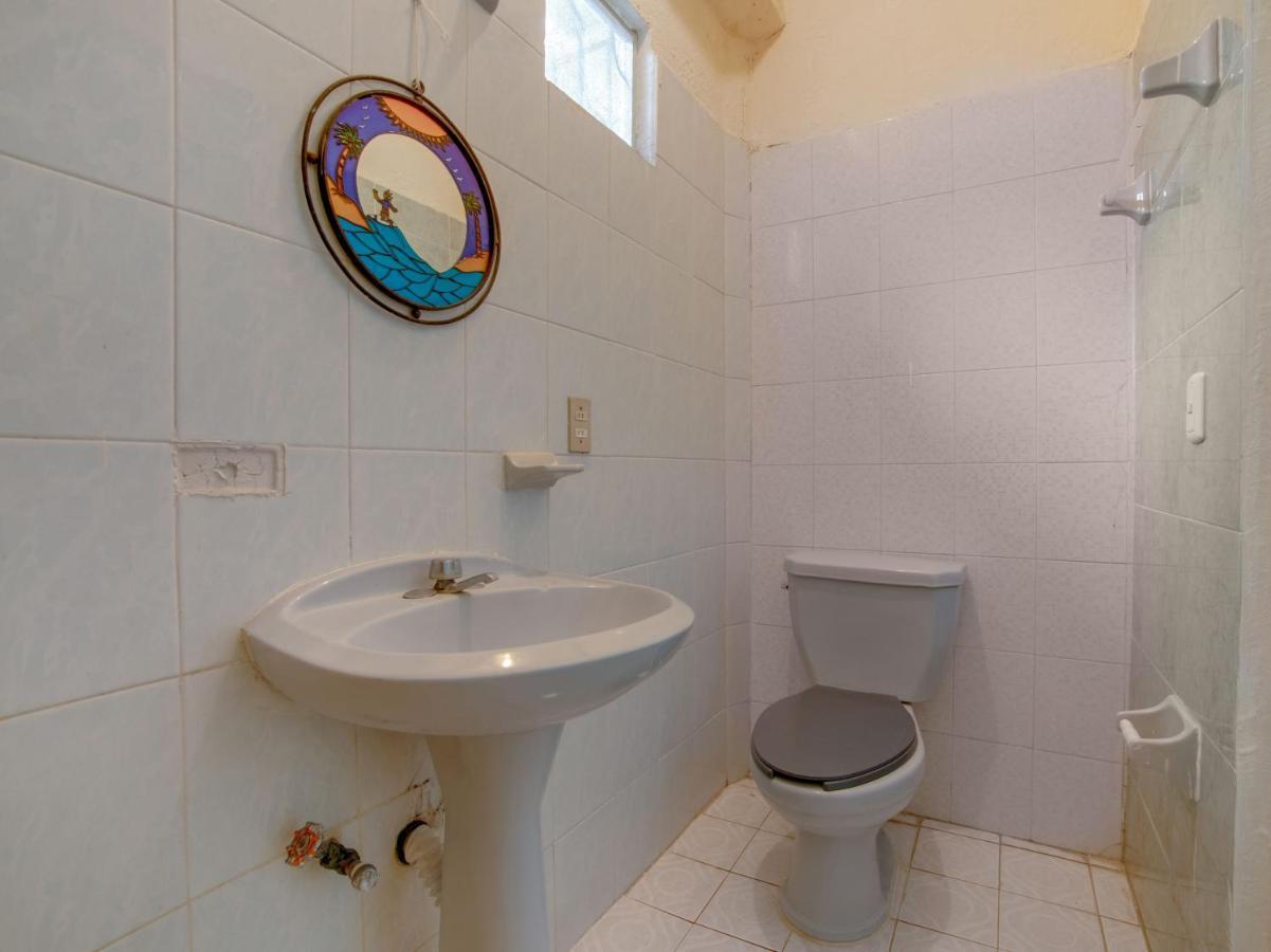 زيهواتانيجو Oyo Hotel Casa Ada المظهر الخارجي الصورة